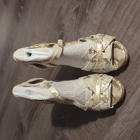 Michael Kors Snakeskin Gold Platform Heels - Picture 2 of 3